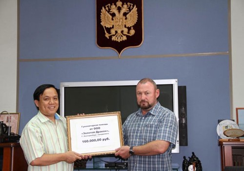 Vietnamese community in Russia assist Krasnodar flood victims - ảnh 1